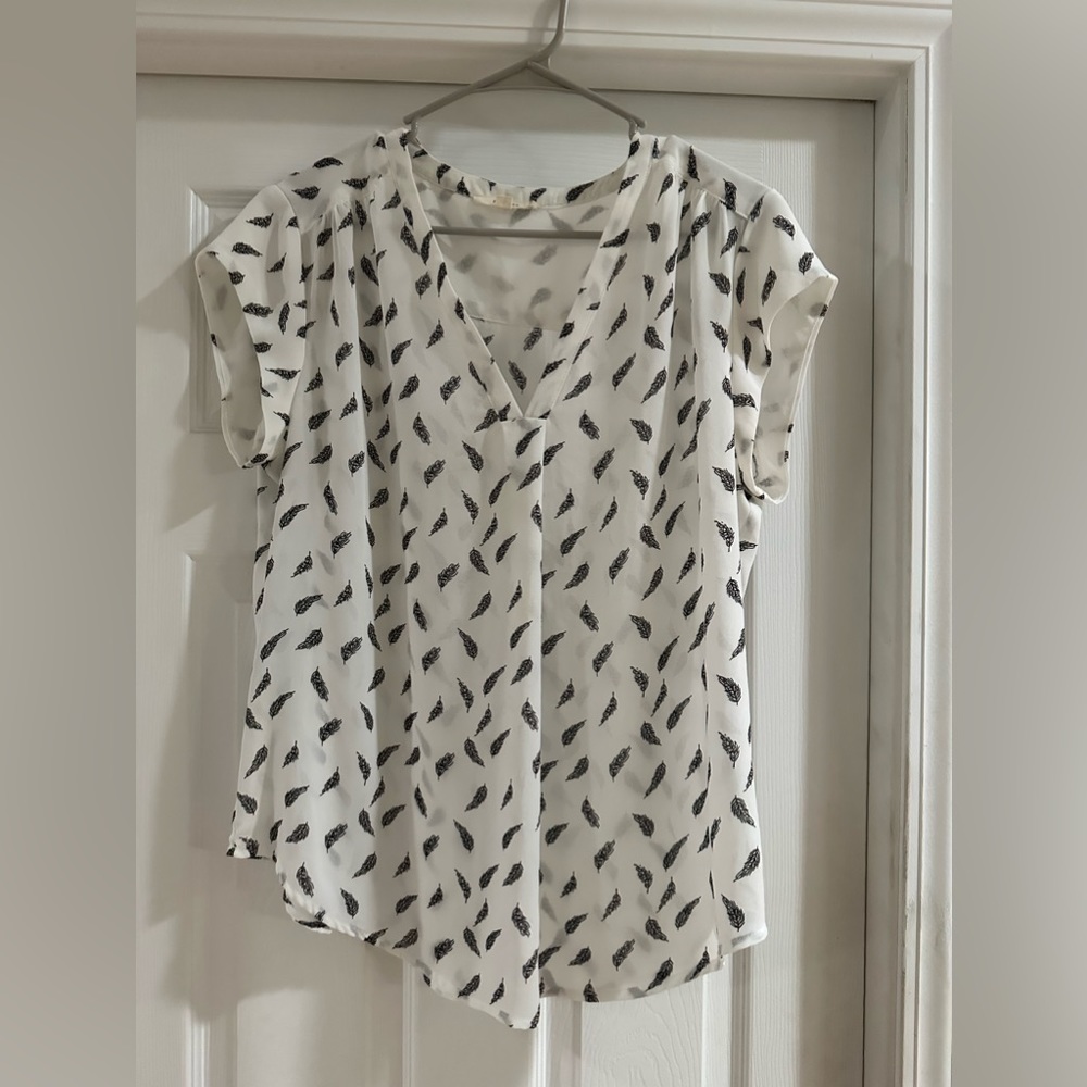 Stitch fix size large Fun2Fun Lillian tie sleeve blouse
